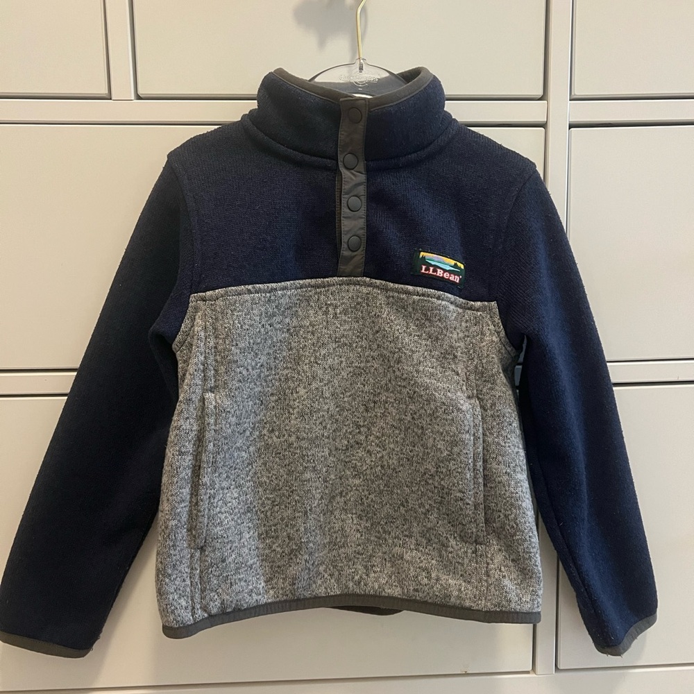 EUC LLBean Navy and Gray Fleece Pullover with buttons